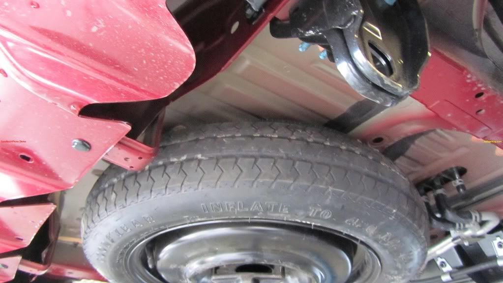 2006 Nissan quest spare tire location #7