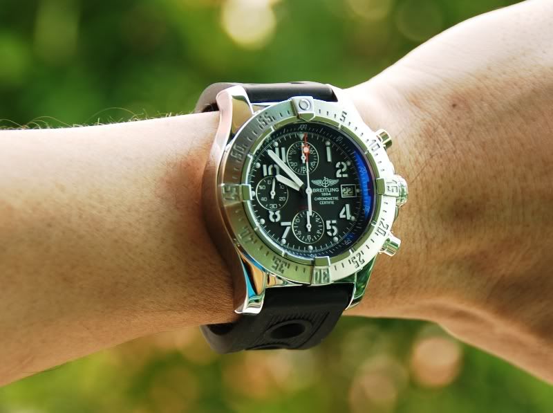 BreitlingSkylandAvengerwristshot.jpg