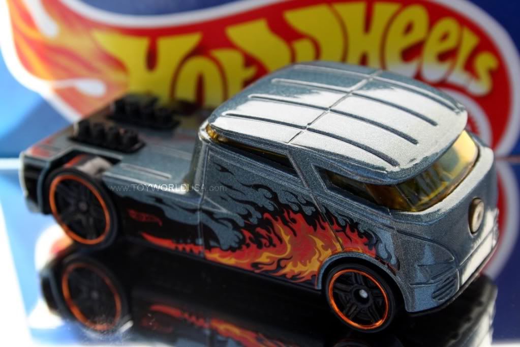Hot Wheels Dragon Destroyer Qombee Photo by toyworldusa Photobucket