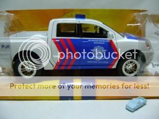 Jual diecast ford escape #3