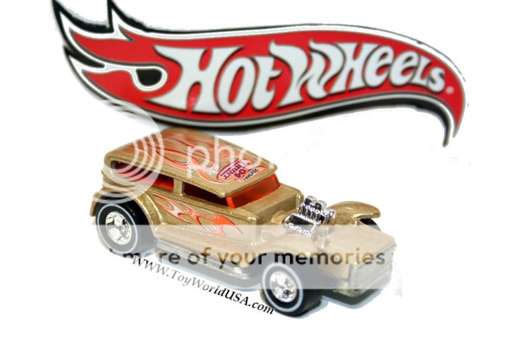 Hot Wheels mainline Treasure Hunt car. Vehicle is in excellent to near
